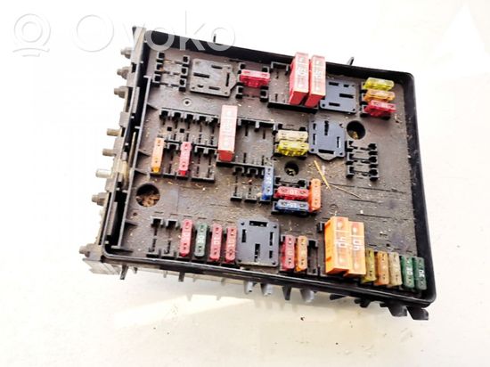 Volkswagen Golf V Fuse box set 1k0937125h 1k0937125h