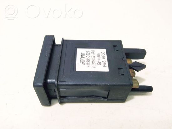 Volkswagen Golf IV Windscreen/window heater switch 7m3959621 ym2118c621aaw 7m3959621 ym2118c621aaw
