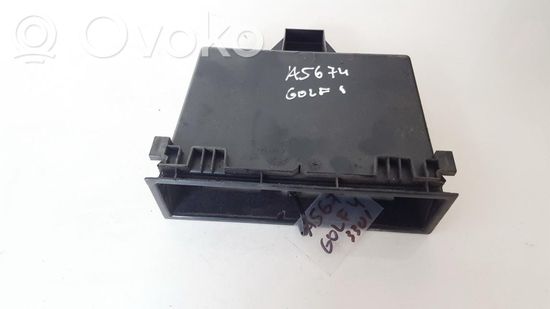 Volkswagen Golf IV Glove box 1j0867058b 1j0867058b