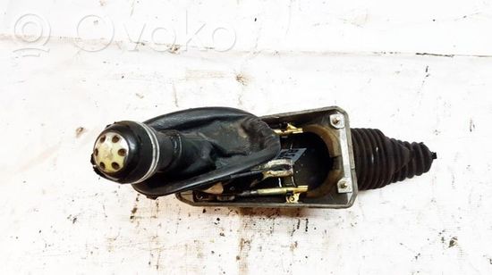 Volkswagen PASSAT B5 Gear selector/shifter (interior) 4b0711025 8d0 711025 f 4b0711025 8d0 711025 f