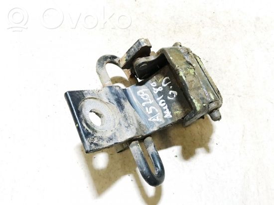Audi 80 90 B3 Rear door lower hinge