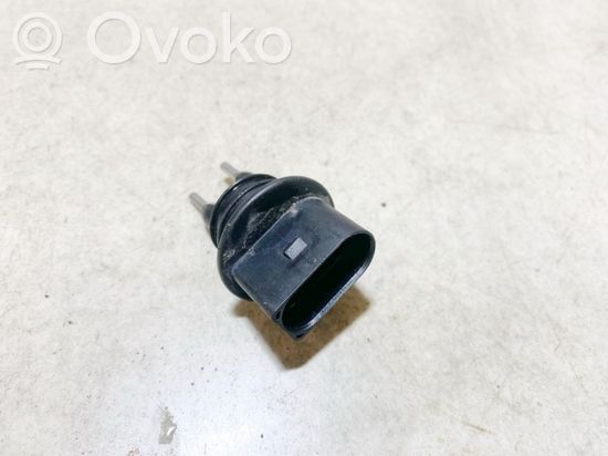 Audi A6 S6 C5 4B Sensor 7M0919376 95VW17K656AA 1J0973202 7M0919376 95VW17K656AA 1J0973202