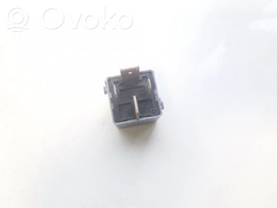 Mercedes-Benz ML W163 Other relay a0025422619 v23134-j52-x361 a0025422619 v23134-j52-x361