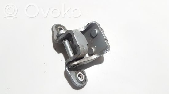 Mercedes-Benz ML W163 Rear door lower hinge