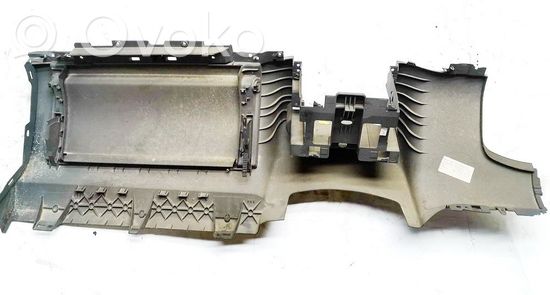 Volkswagen Touareg I Glove box 7l6858904 7l6858904