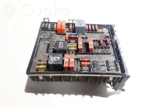 Volkswagen Touran I Fuse box set 1k0937124d 0-1394932 1k0937124d 0-1394932