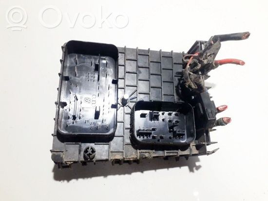 Volkswagen Touran I Fuse box set 1k0937124d 0-1394932 1k0937124d 0-1394932