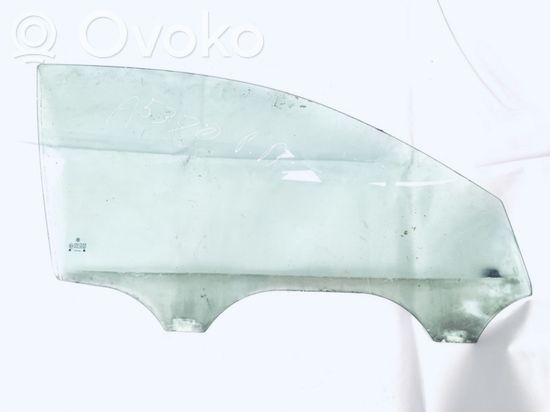 Volkswagen PASSAT B5 Front door window glass four-door