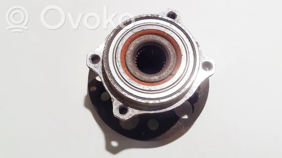Mercedes-Benz E W211 Rear wheel hub