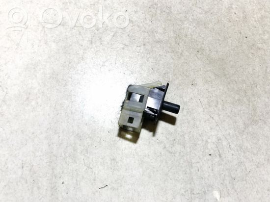 Mercedes-Benz C W202 Front door sensor