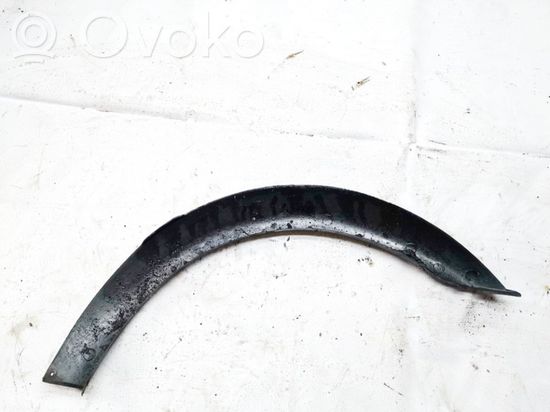 Volkswagen Golf IV Front arch trim