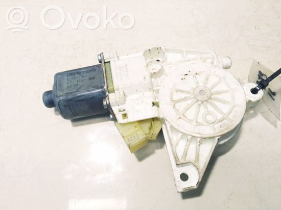 Mercedes-Benz C AMG W204 Front door window regulator motor 0130822441 a2048200142 0130822441 a2048200142