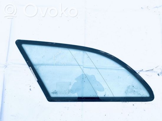 Mercedes-Benz C W202 Rear side window/glass
