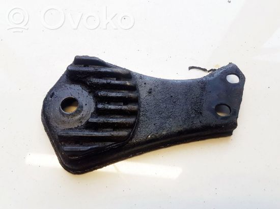 Mercedes-Benz C AMG W204 Engine mounting bracket A2043520146 A2043520146