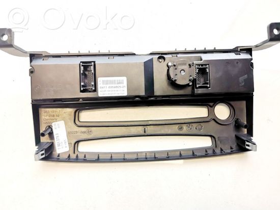 BMW 5 E60 E61 Climate control unit 6411695682501 64116956825-01 6411695682501 64116956825-01