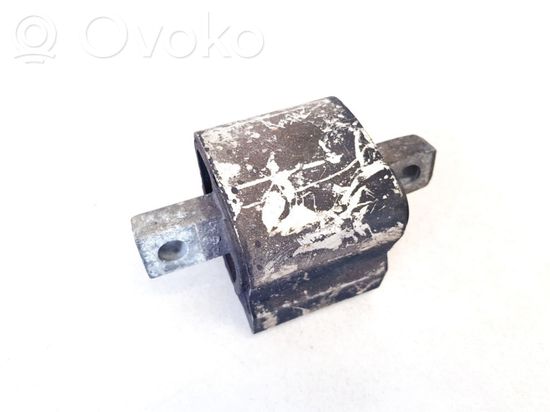 Mercedes-Benz S W220 Engine mount bracket A2202400218 A2202400218