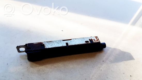 Audi A8 S8 D4 4H Antenna control unit 4H0035225L 920-195-521 40155345-00093-09 4H0035225L 920-195-521 40155345-00093-09