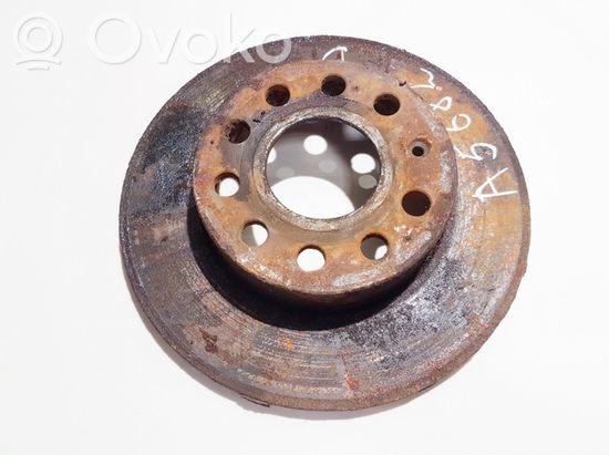 Volkswagen Golf V Rear brake disc neventiliuojamas neventiliuojamas