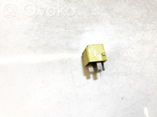 Mercedes-Benz C W203 Other relay a0025421419 4rd00779400 a0025421419 4rd00779400
