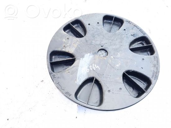 Mercedes-Benz E W211 Spare wheel bolt