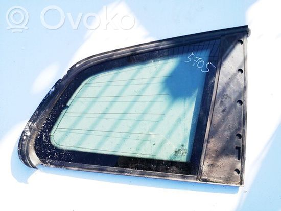 BMW X3 E83 Rear side window/glass