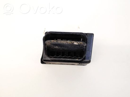 Audi A4 S4 B5 8D Dashboard side air vent grill/cover trim 8D1820902 8D1820902