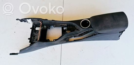BMW X1 E84 Armrest 105011073 105011073