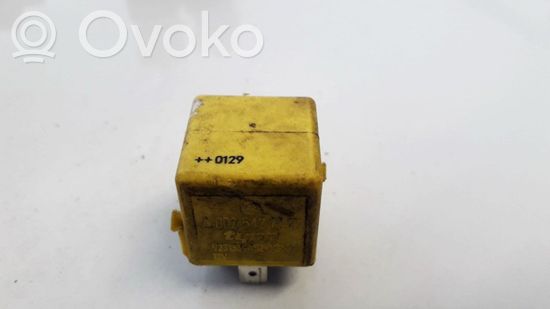 Mercedes-Benz S W220 Other relay A0025421419 V23134-A52-X335 A0025421419 V23134-A52-X335