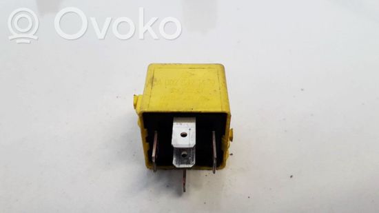 Mercedes-Benz S W220 Other relay A0025421419 V23134-A52-X335 A0025421419 V23134-A52-X335