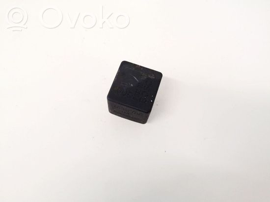 Mercedes-Benz C W202 Other relay 0332002197 0015426519 0332002197 0015426519
