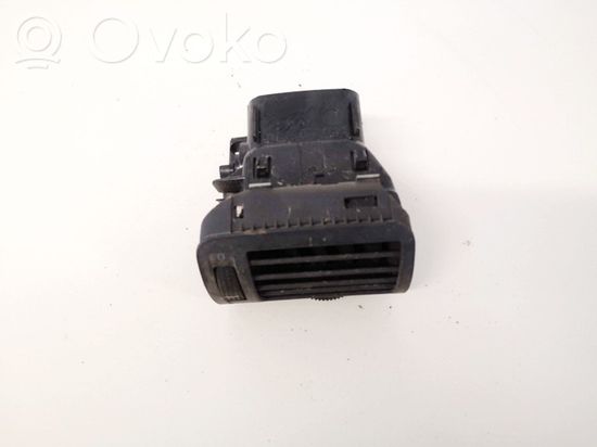 Volkswagen PASSAT B5.5 Dash center air vent grill 3b0819704d 3b0819704d