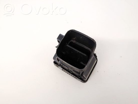 Volkswagen PASSAT B5.5 Dash center air vent grill 3b0819704d 3b0819704d