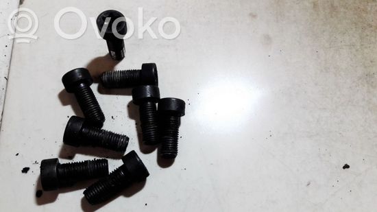 BMW 5 E60 E61 Nuts/bolts