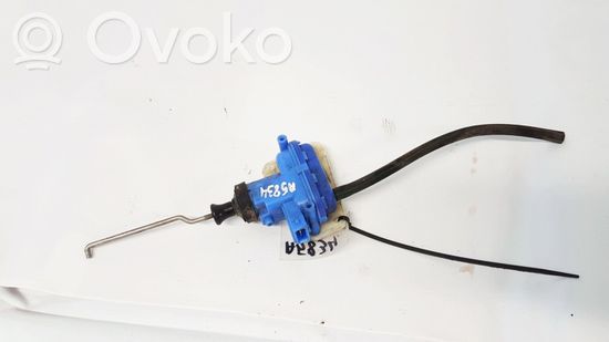 Audi 80 90 B3 Central locking vacuum pump 893862123 893862123