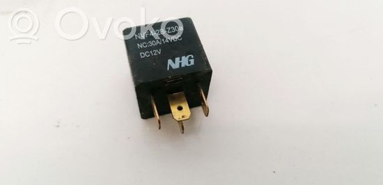 BMW 3 E46 Other relay NVF42BZ30A NVF4-2B-Z30A NVF42BZ30A NVF4-2B-Z30A