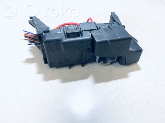 Volkswagen Golf IV Fuse box set dpn13800159hwb dpn13800159hwb