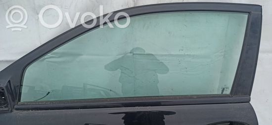Mercedes-Benz C W203 Front door window glass four-door Juoda Juoda