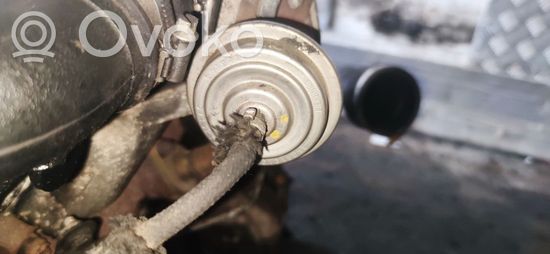 Audi A4 S4 B5 8D EGR valve 028131501E 97T323 72172303 028131501E 97T323 72172303