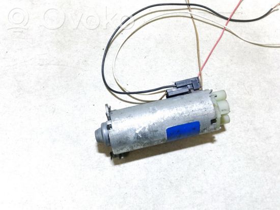 Mercedes-Benz S W220 Seat adjustment motor 2208201542 0130002568 2208201542 0130002568