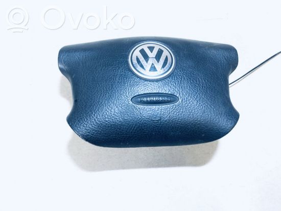 Volkswagen PASSAT B5.5 Steering wheel airbag 3b0880201bm 137705101 3b0880201bm 137705101