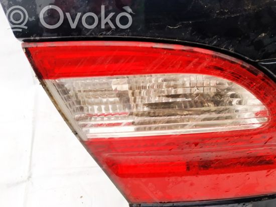 Mercedes-Benz E W211 Tailgate rear/tail lights