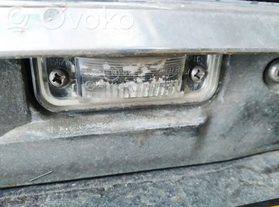 Mercedes-Benz E W211 Number plate light