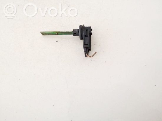 Audi A4 S4 B6 8E 8H Interior temperature sensor 4b0820539 4b0820539