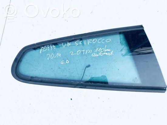 Volkswagen Scirocco Rear side window/glass
