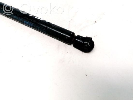 Audi A4 S4 B5 8D Tailgate/trunk strut/damper 8D5827552B 8D5827552B