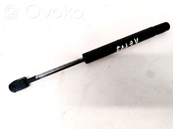 Audi A4 S4 B5 8D Tailgate/trunk strut/damper 8D5827552B 8D5827552B