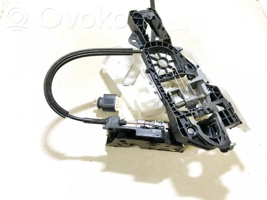 Volkswagen PASSAT B6 Rear door lock