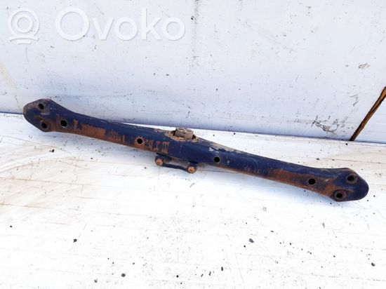 Volkswagen Touareg I Front subframe
