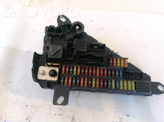 BMW 5 E60 E61 Fuse box set 913883001 518956057 913883001 518956057