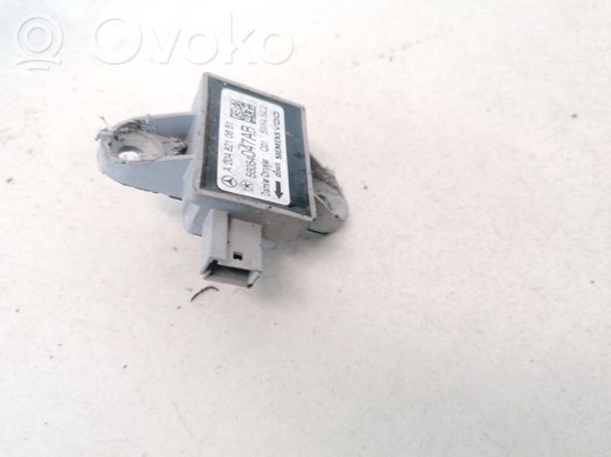 Mercedes-Benz C AMG W204 Airbag deployment crash/impact sensor a2048210651 56054047ab a2048210651 56054047ab